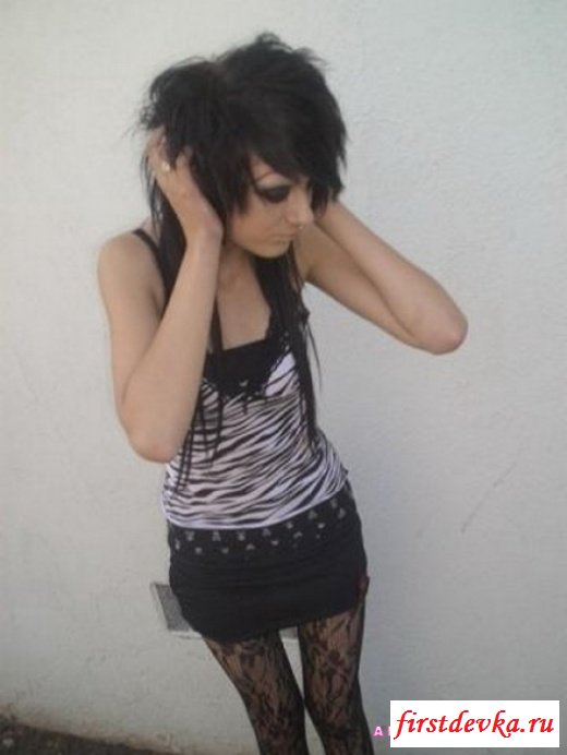 Подборка эмо девочек (31 фотография)