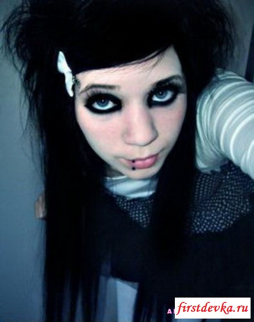 Подборка эмо девочек (31 фотография)