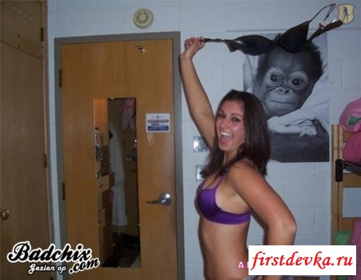 Студентки снова отжигают (30 фотографий)