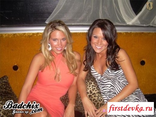 Студентки снова отжигают (30 фотографий)