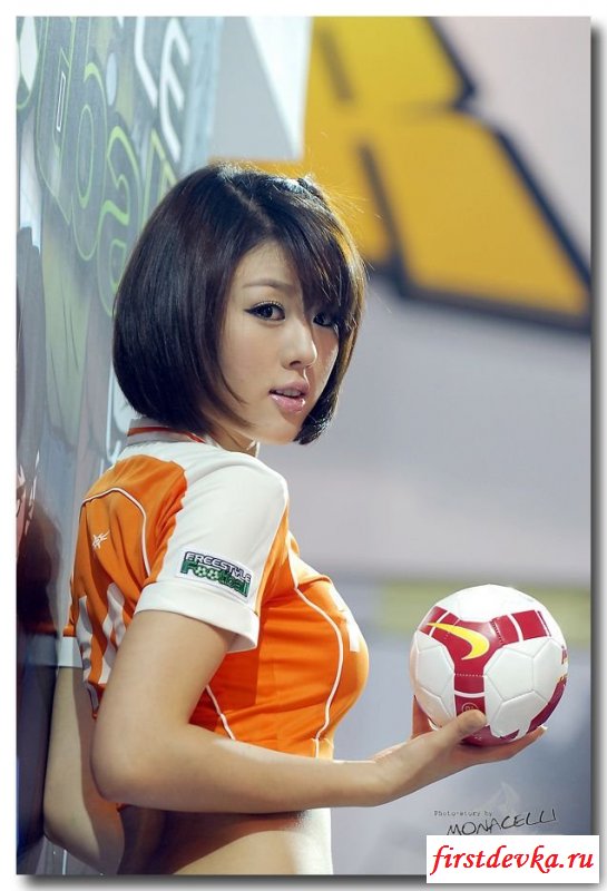 Гандболистка из Японии (21 фотография)