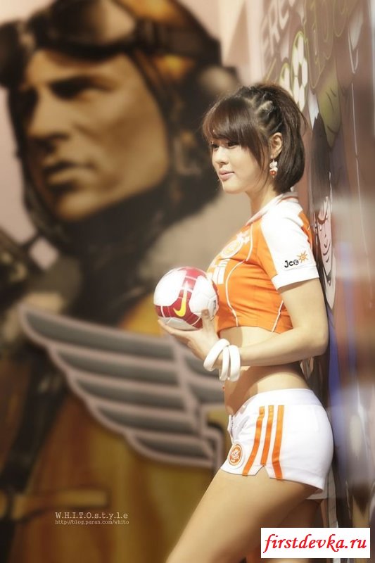 Гандболистка из Японии (21 фотография)