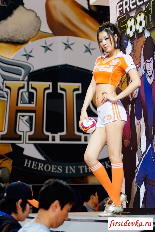 Гандболистка из Японии (21 фотография)