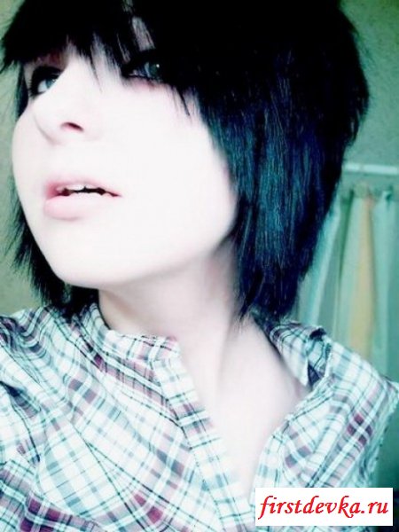 Подборка различных эмо девушек (31 фотография)