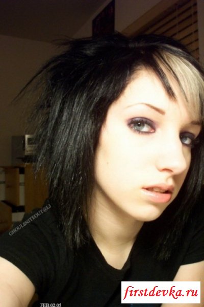 Подборка различных эмо девушек (31 фотография)