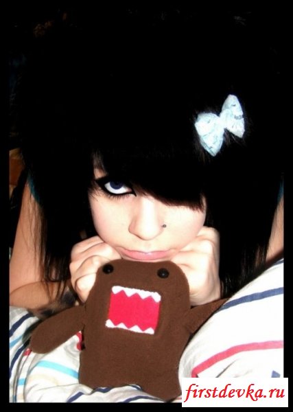 Подборка различных эмо девушек (31 фотография)