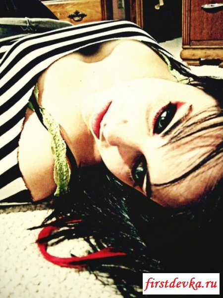 Подборка различных эмо девушек (31 фотография)