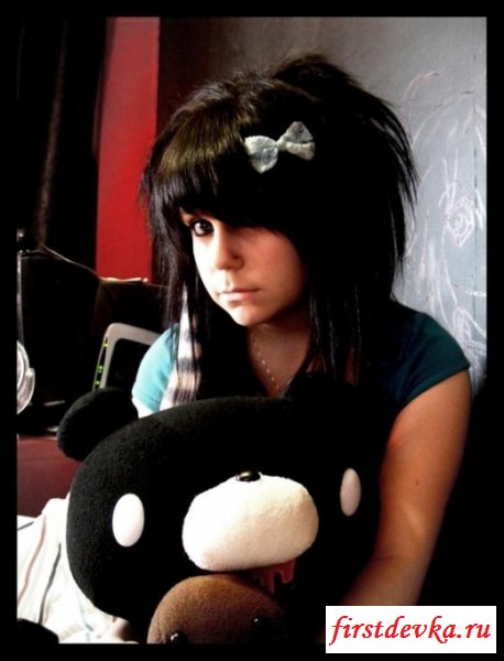 Подборка различных эмо девушек (31 фотография)