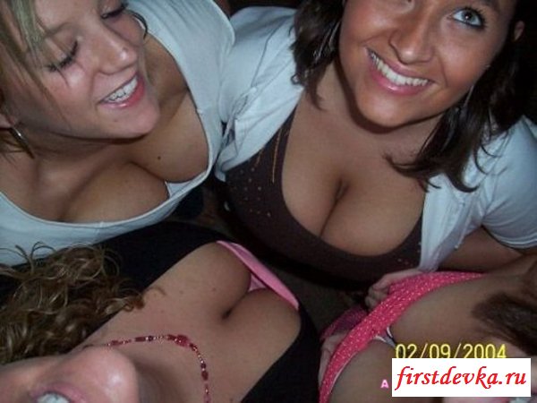 Частное фото девушек с большими сиськами (32 фотографии)