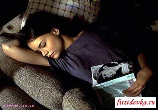Фотографии спящих сексуальных девушек (72 фотографии)