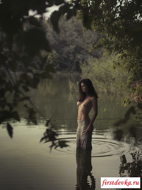 Обнажённые шалости на морском побережье