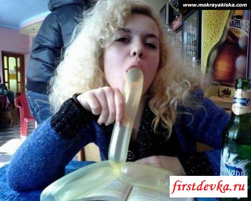 Пошлые снимки с голыми извращенками Пошлые снимки с голыми извращенками