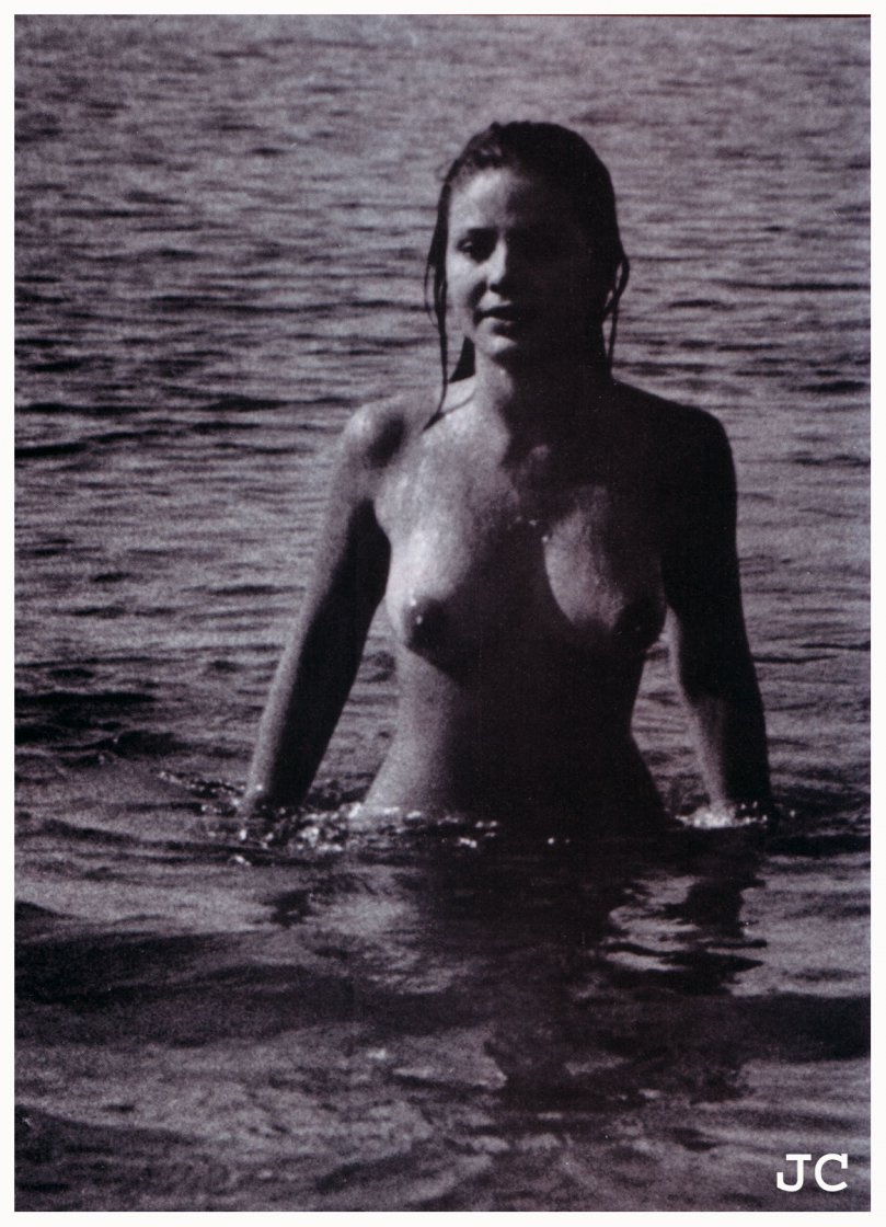 Орнелла Мути голая в "солнце на коже" (1971).