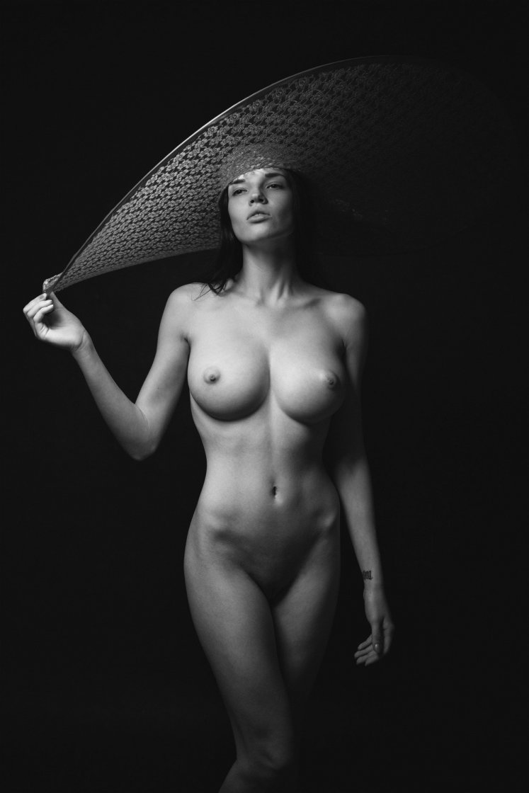 Голые и красивые женщины за 30+