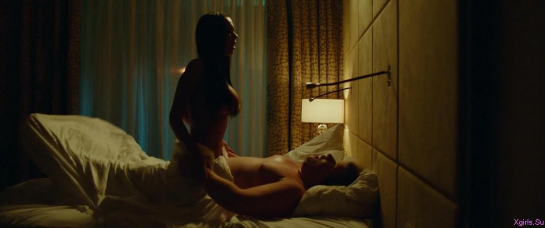 Яна Кошкина голая в кино