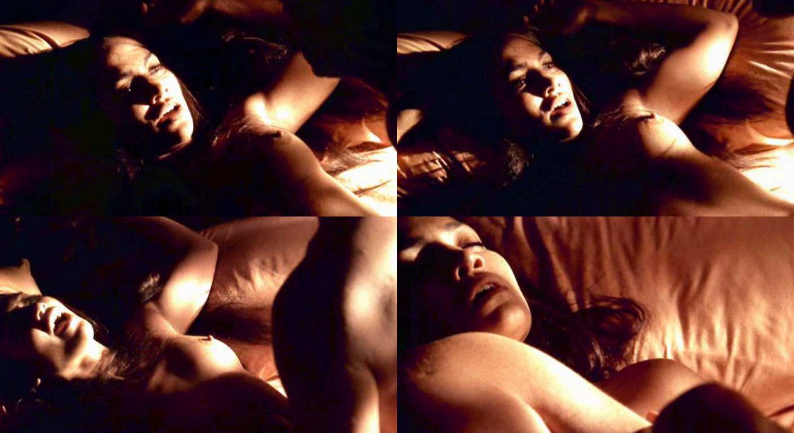 Дженифер Лопес голая в фильме