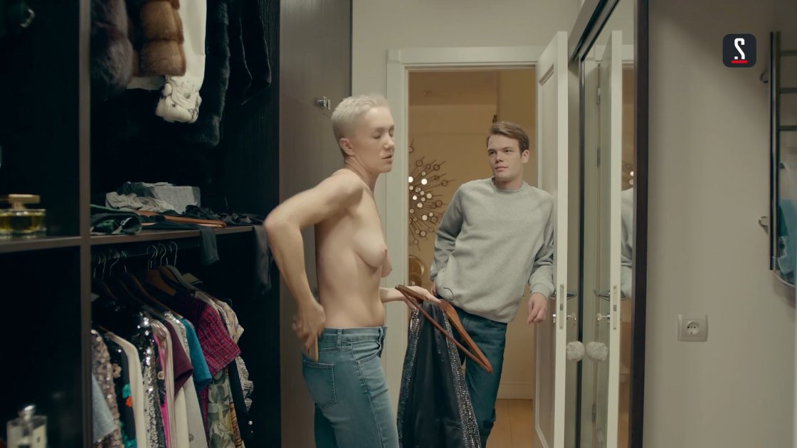 Дарья Мороз голая в фильме