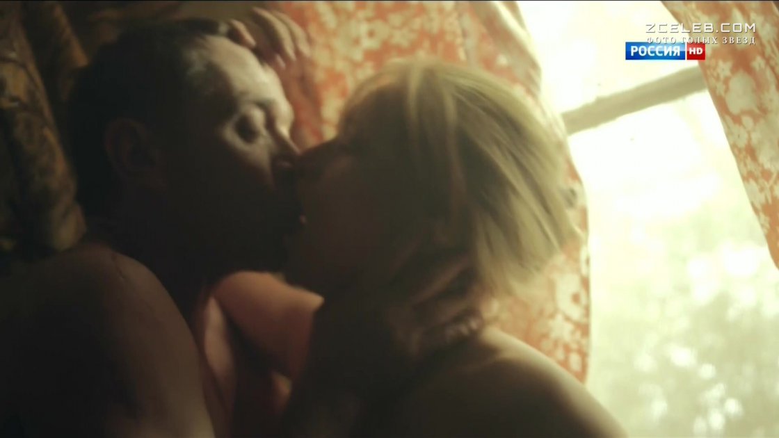 Виктория Исакова грудь