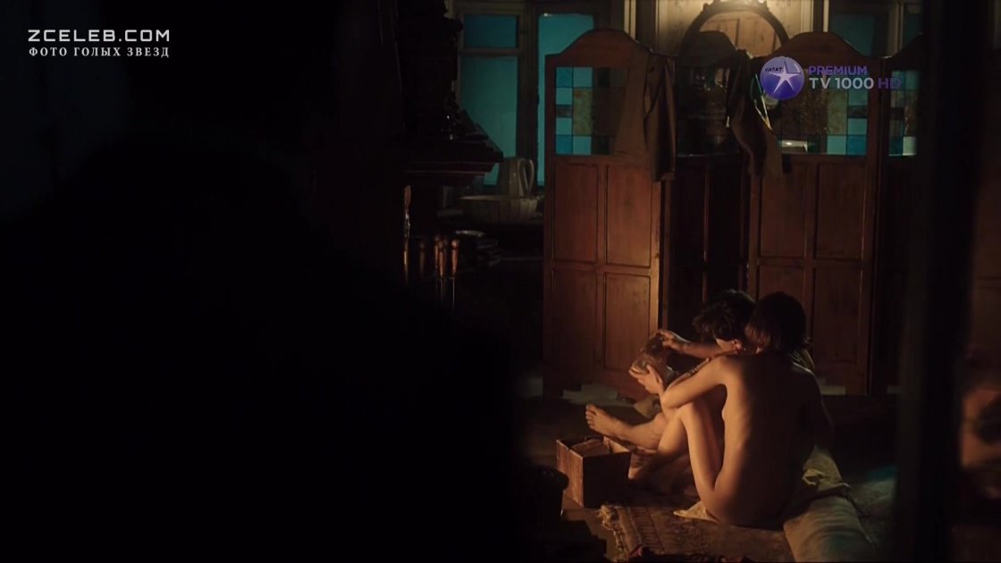 Виктория Исакова голая в фильме