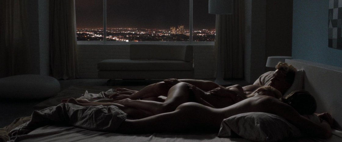 Эмбер хёрд информаторы голая