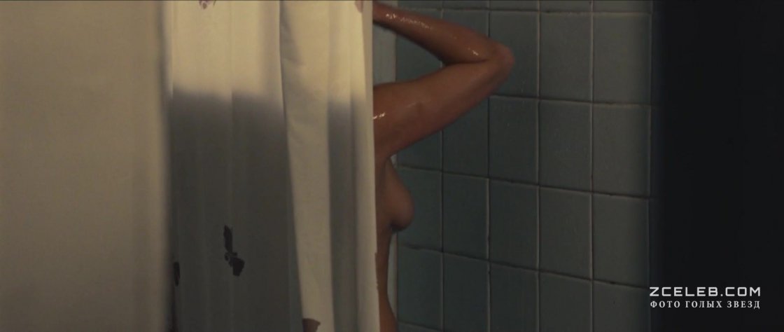 Екатерина Редникова с членом в руках