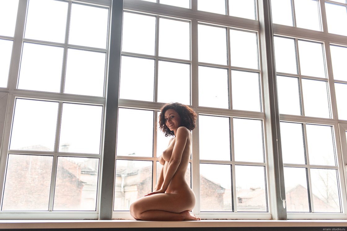 Анастасия Милославская ню