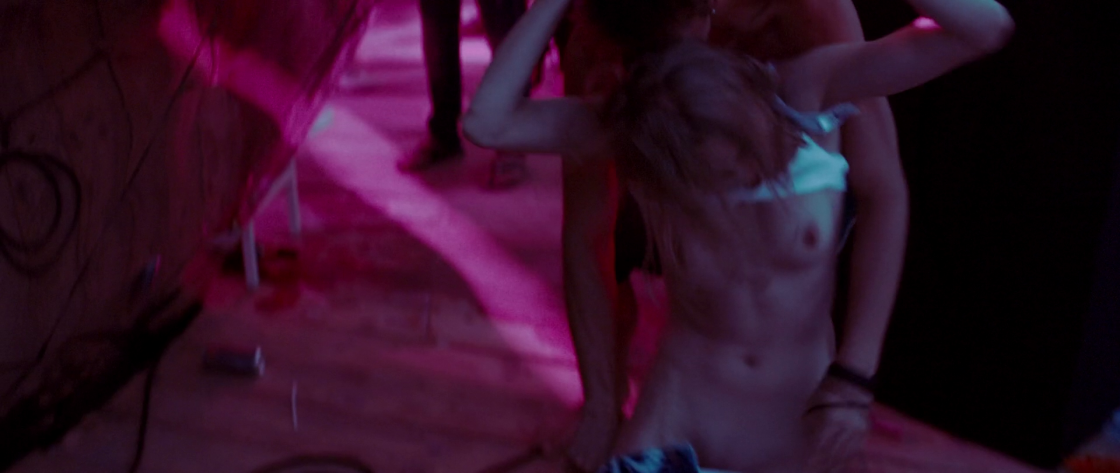 Марина Васильева актриса сиськи