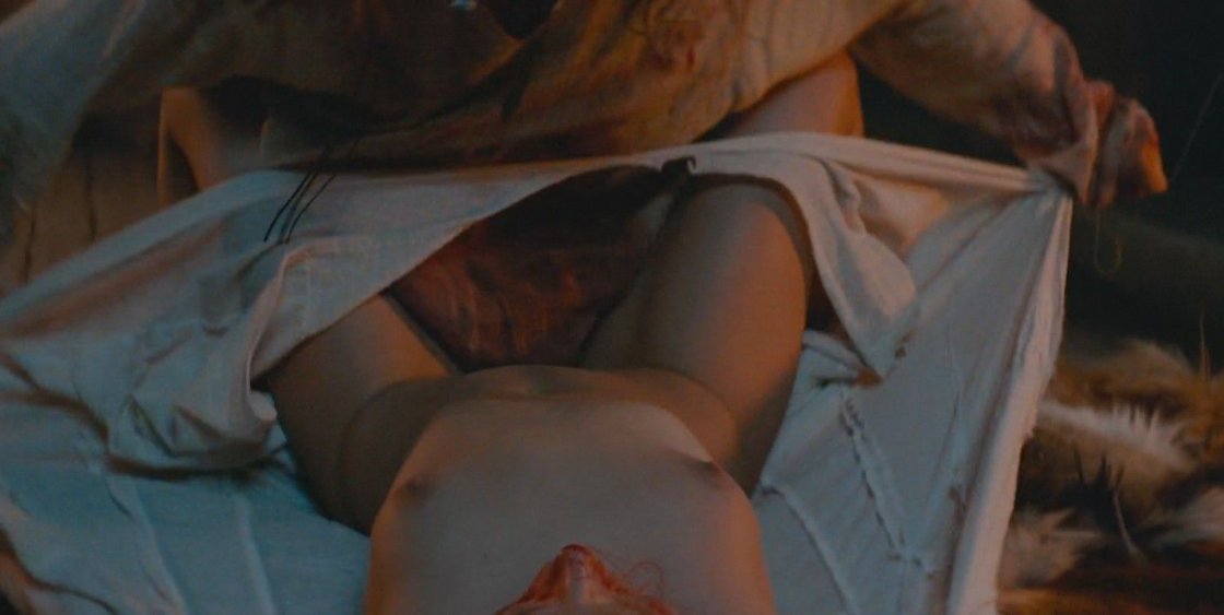 Александра Бортич порка