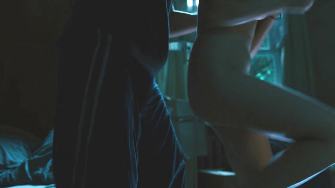 Дарья Мельникова в фильме «однажды», 2013кадры18+