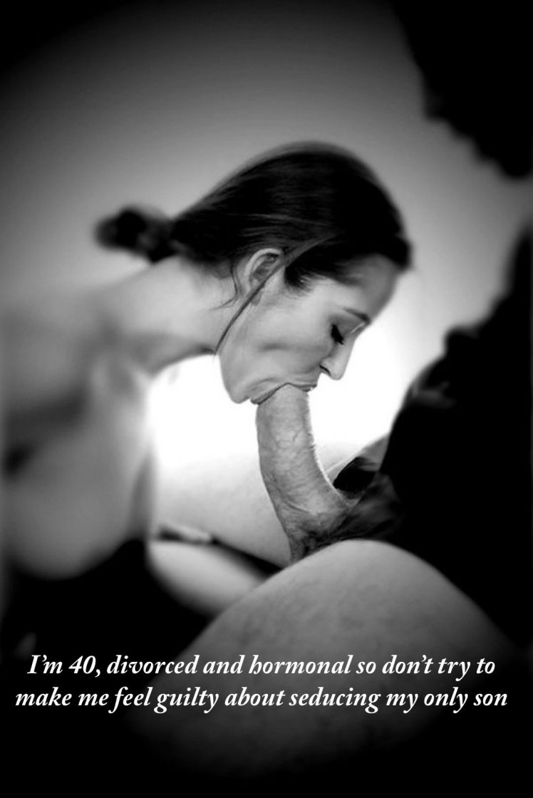 Жесткий Миньет за волосы