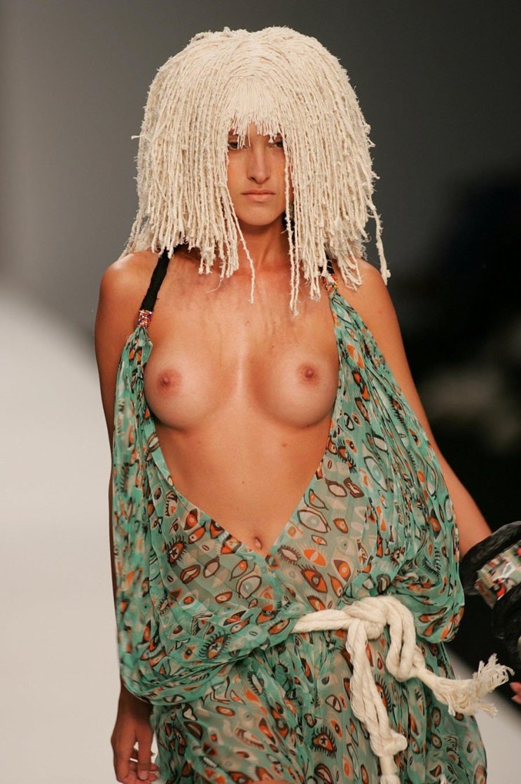 Djosefin Maurer модель