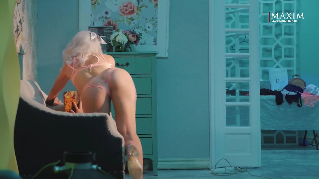 Настя Ивлеева в Нижнем белье